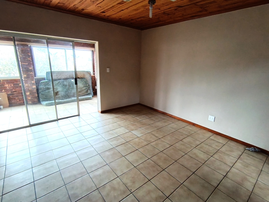 8 Bedroom Property for Sale in C Place Eastern Cape